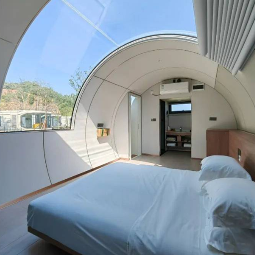 Capsule House