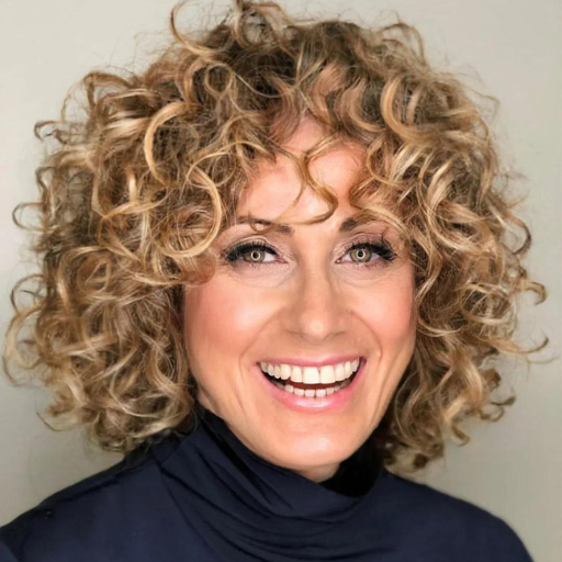 curly hairstyles for women over 50