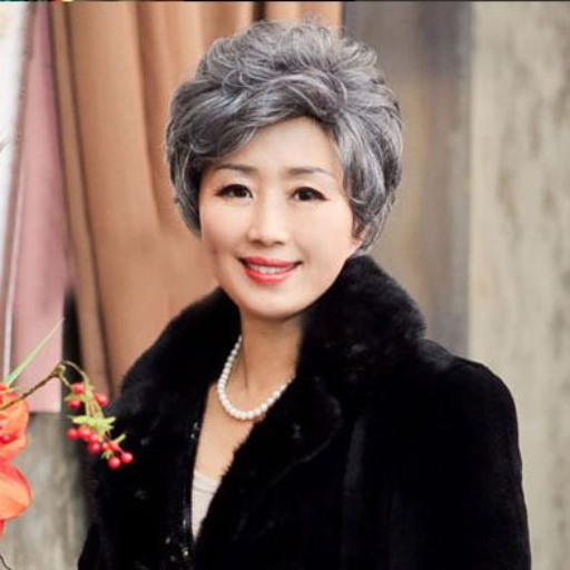 short hairstyles for women over 60 