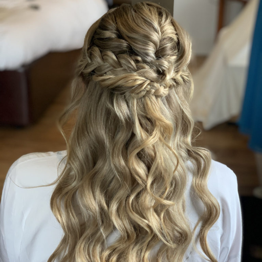 How to Incorporate Braids into Your Bridesmaid Hair