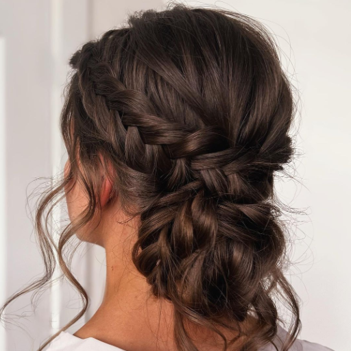 What Are the Best Bridesmaid Hairstyles for Long Hair