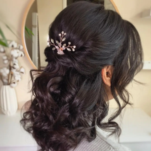 What are the Top Bridesmaid Hairstyles for Medium Hair