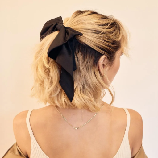 What are the Trendiest Bow Hairstyles