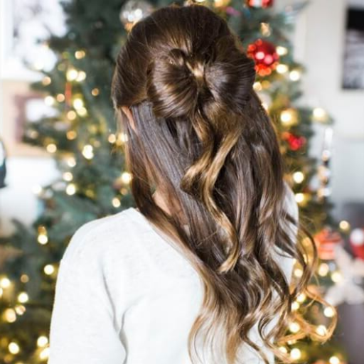 What Are Some Glamorous Christmas Party Hairstyles